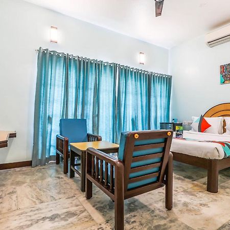 Fabexpress Santhi Inn - 500 Meters From Promenade Beach Пондичерри Экстерьер фото
