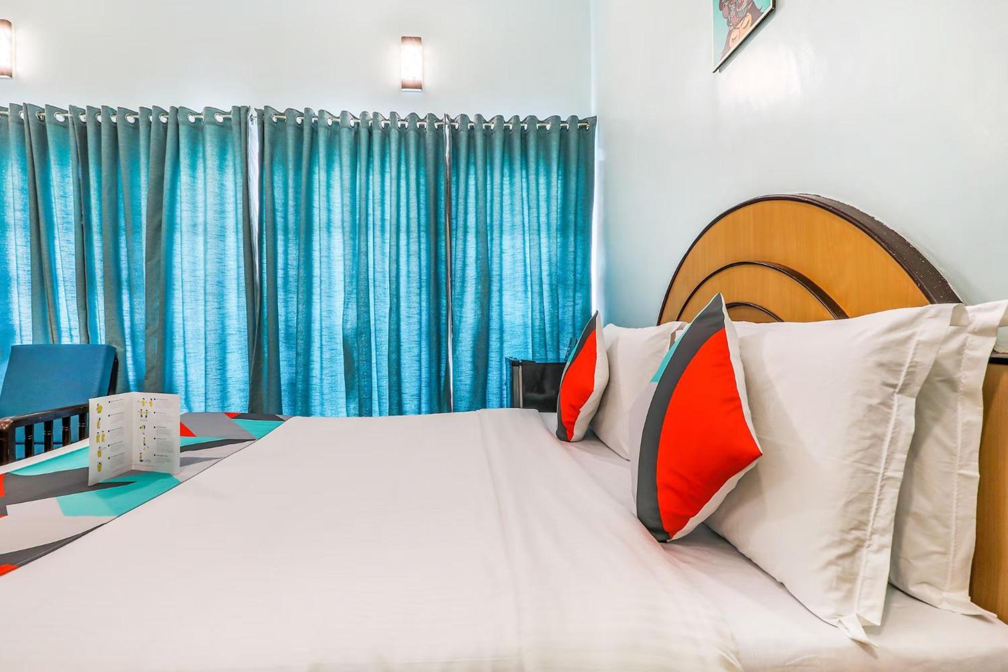 Fabexpress Santhi Inn - 500 Meters From Promenade Beach Пондичерри Экстерьер фото